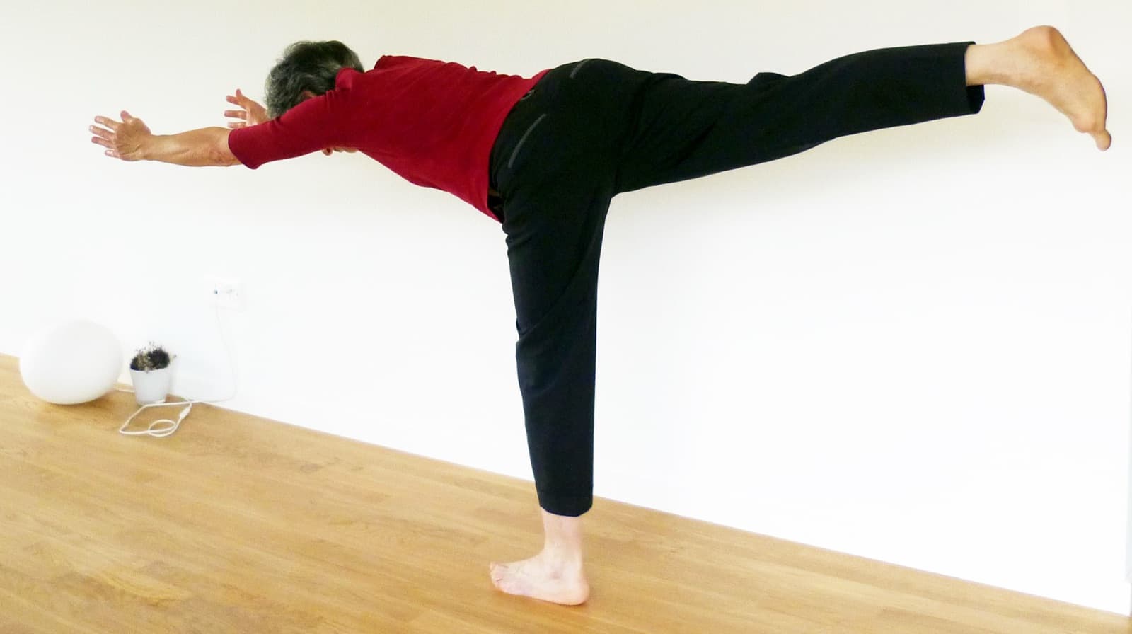 Der Krieger (Virabhadrasana): Kraft, Stabilität und Fokus