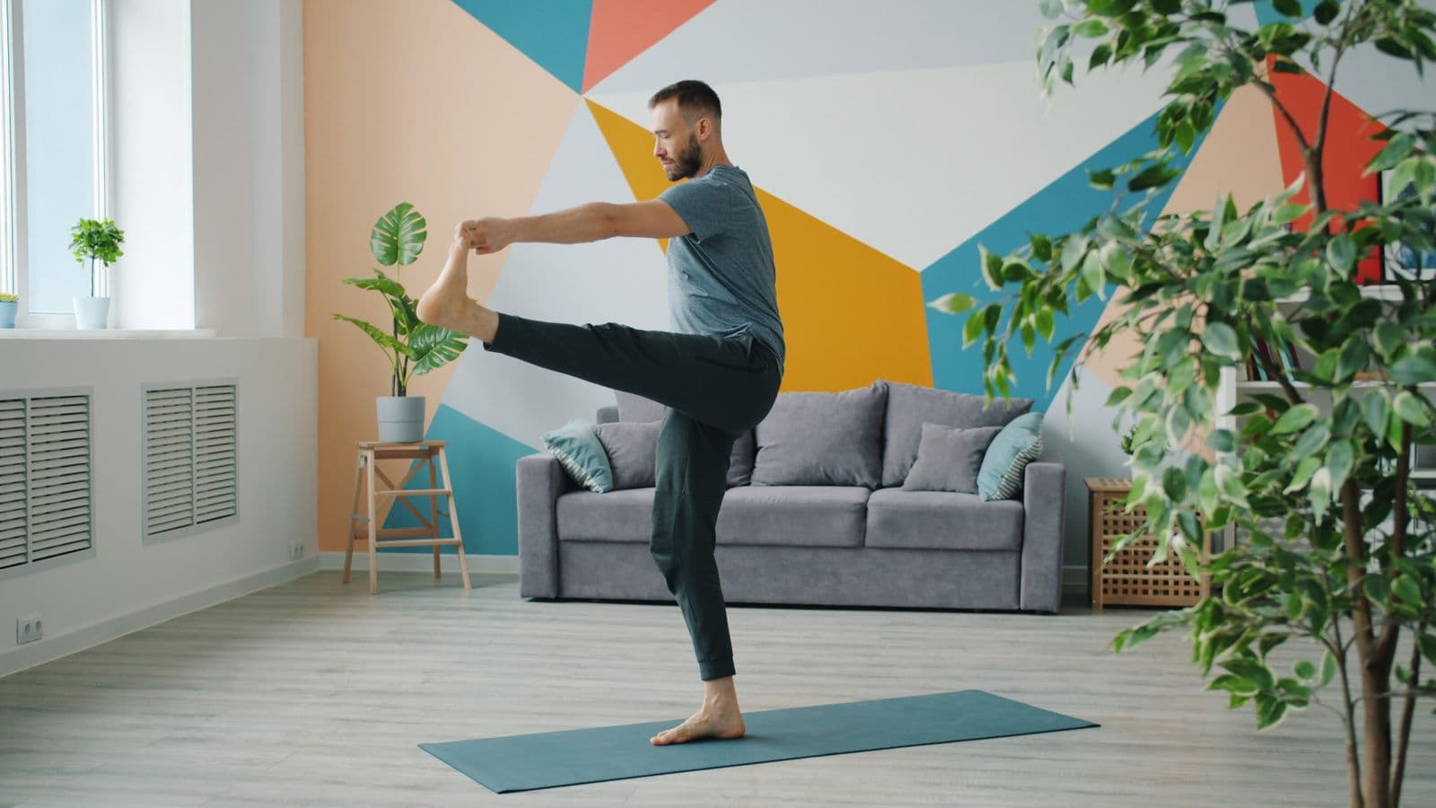 Yoga für Männer ab 50: Beweglich, kraftvoll und ausgeglichen bleiben
